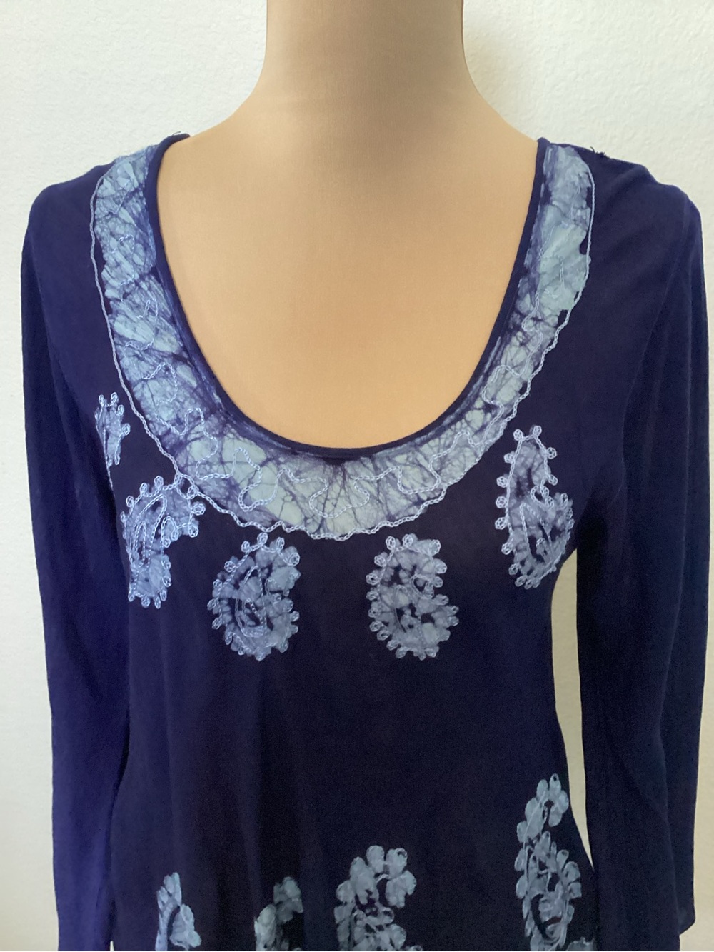 India Boutique Navy Tunic with Light Blue Embroidered Trim - Picture 2 of 9